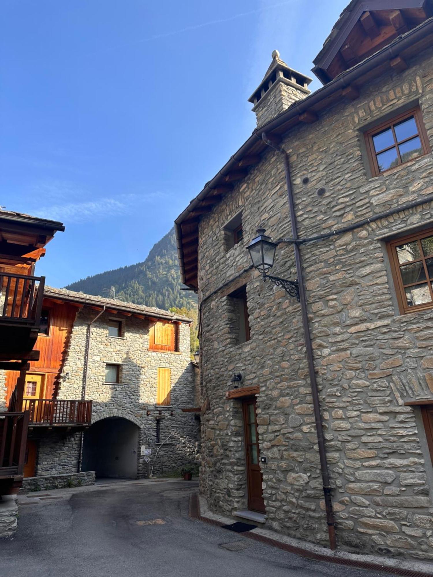 Le Grenier De Olga E Mario Daire Pré-Saint-Didier Dış mekan fotoğraf